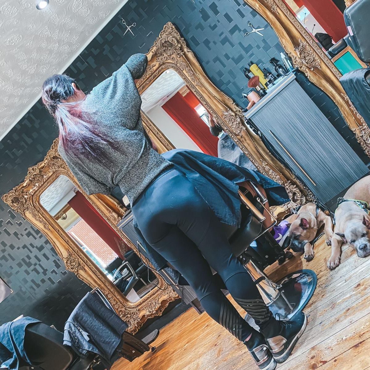 Inside Rox Man's Salon
